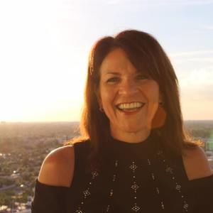 Meet your Posher, Monique